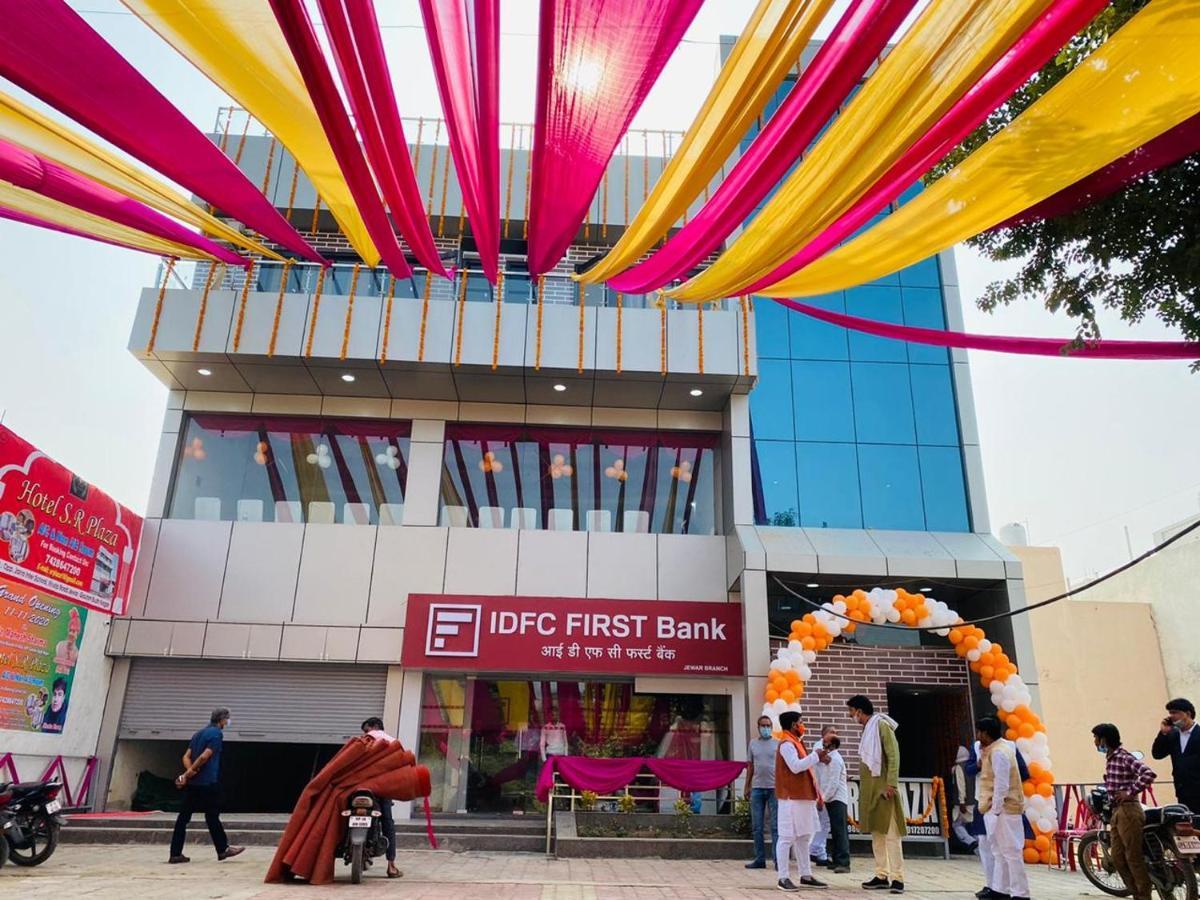 מלון Khurja S.R Plaza מראה חיצוני תמונה